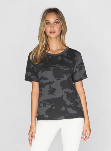 CHRLDR-BLACK CAMO - Wide T-Shirt