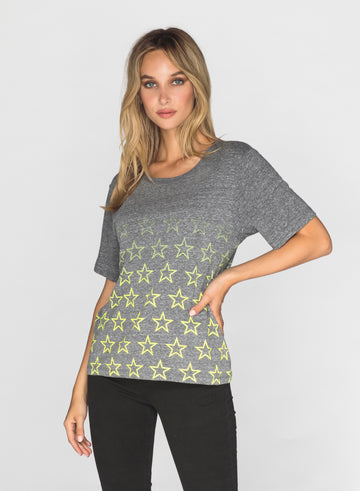 CHRLDR-FADED STARS OUTLINE - Wide T-Shirt