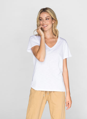 CHRLDR-RACHEL - V-Neck T-Shirt