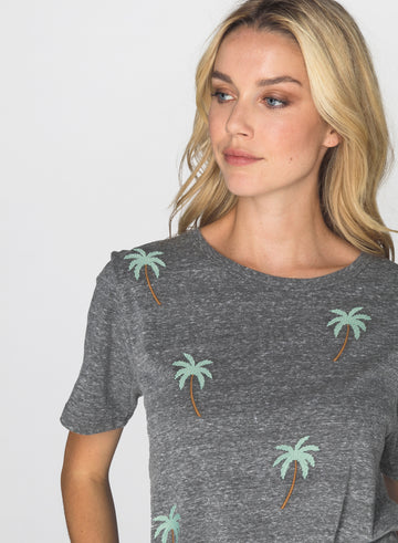 CHRLDR-PALM STITCH - Wide T-Shirt