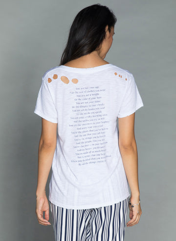 CHRLDR-YOU’RE NOT — Wide V-Neck T-Shirt